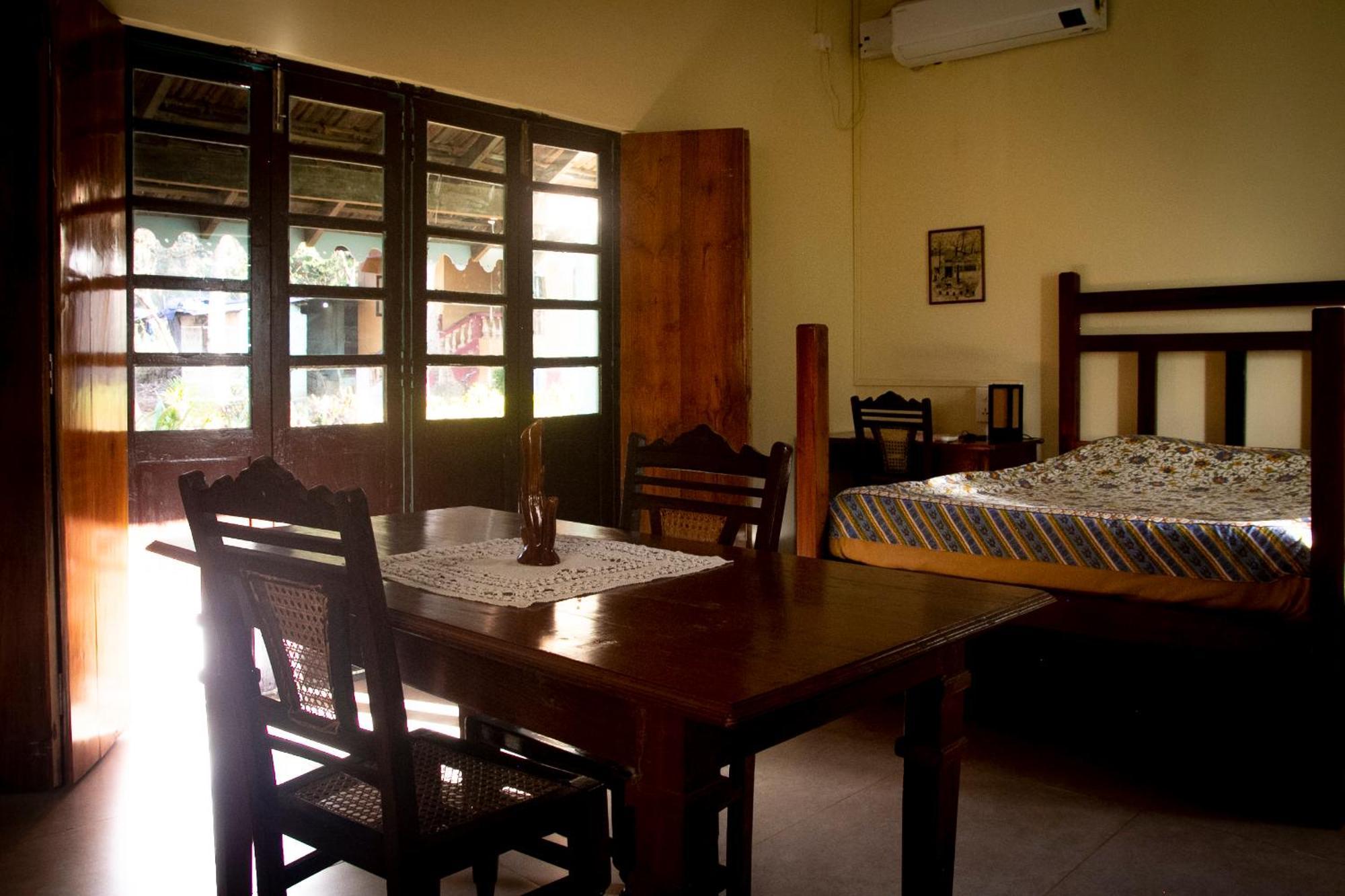 The Bungalow Bogmalo An 1880 Indo Portuguese Heritage Beach Villa South Goa 外观 照片