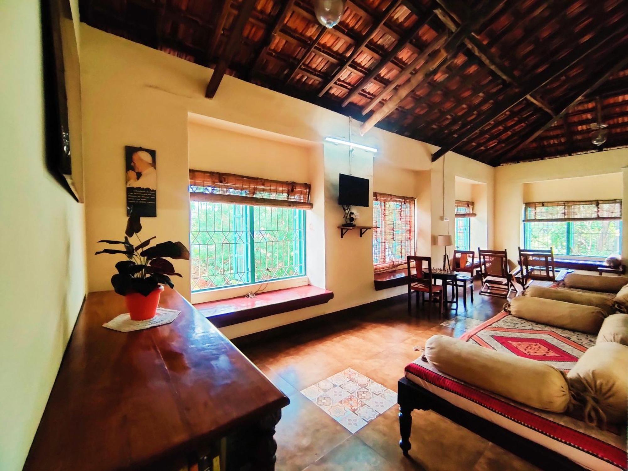 The Bungalow Bogmalo An 1880 Indo Portuguese Heritage Beach Villa South Goa 外观 照片